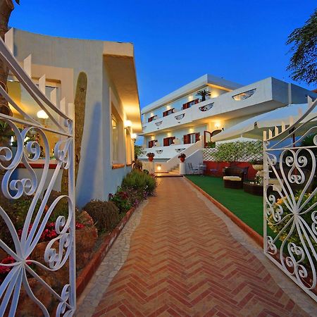 Iris Hotel Forio  Bagian luar foto