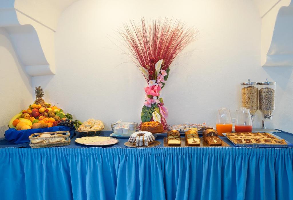 Iris Hotel Forio  Bagian luar foto