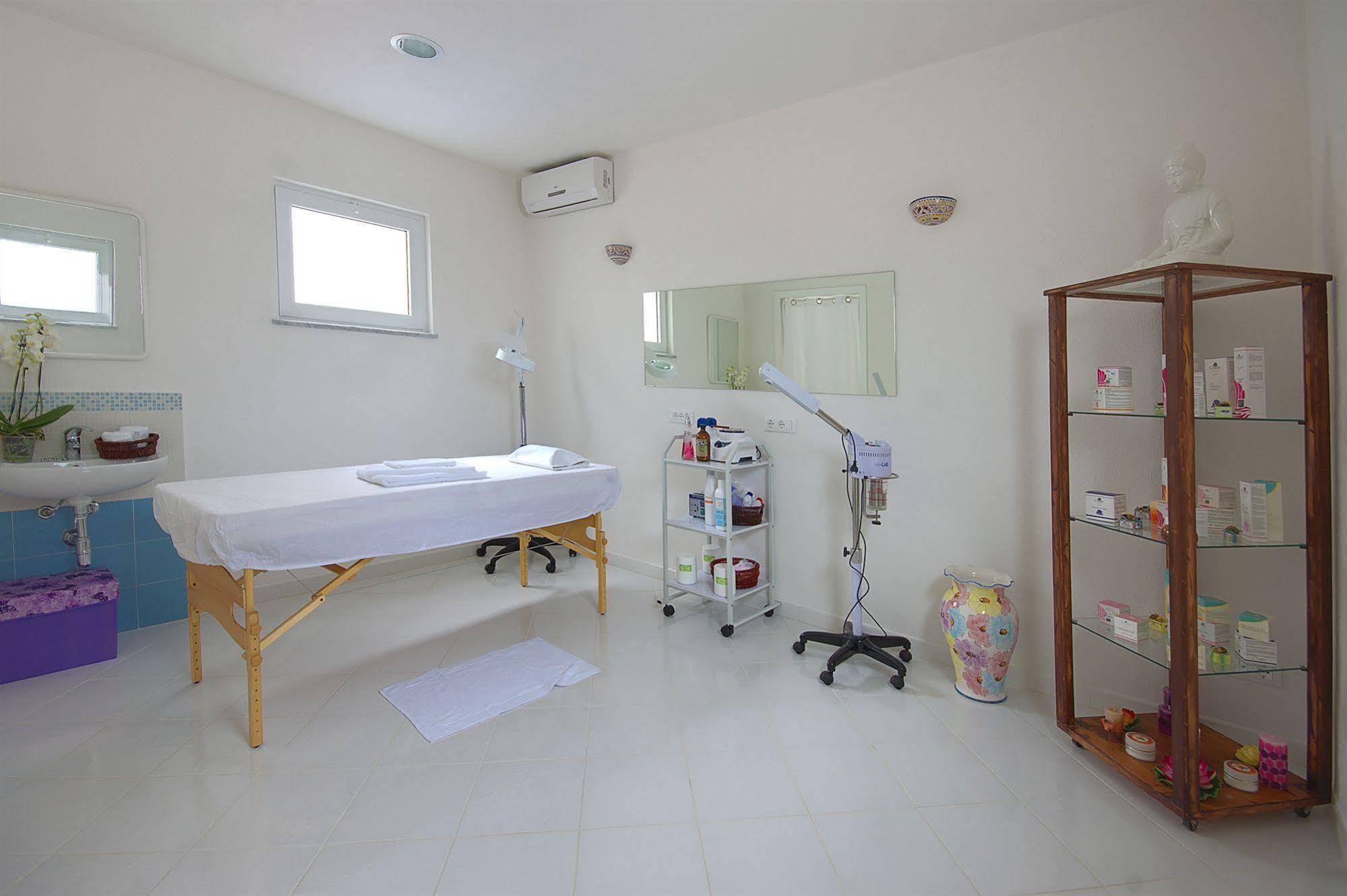 Iris Hotel Forio  Bagian luar foto